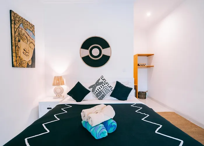 Sukacita Hill 4*